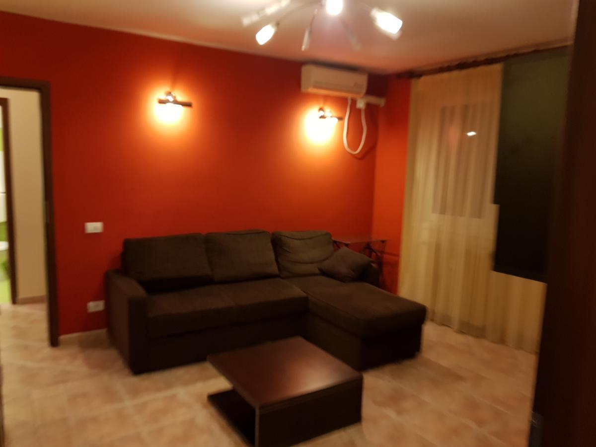 3 Rooms Stefan Cel Mare Bucarest Esterno foto